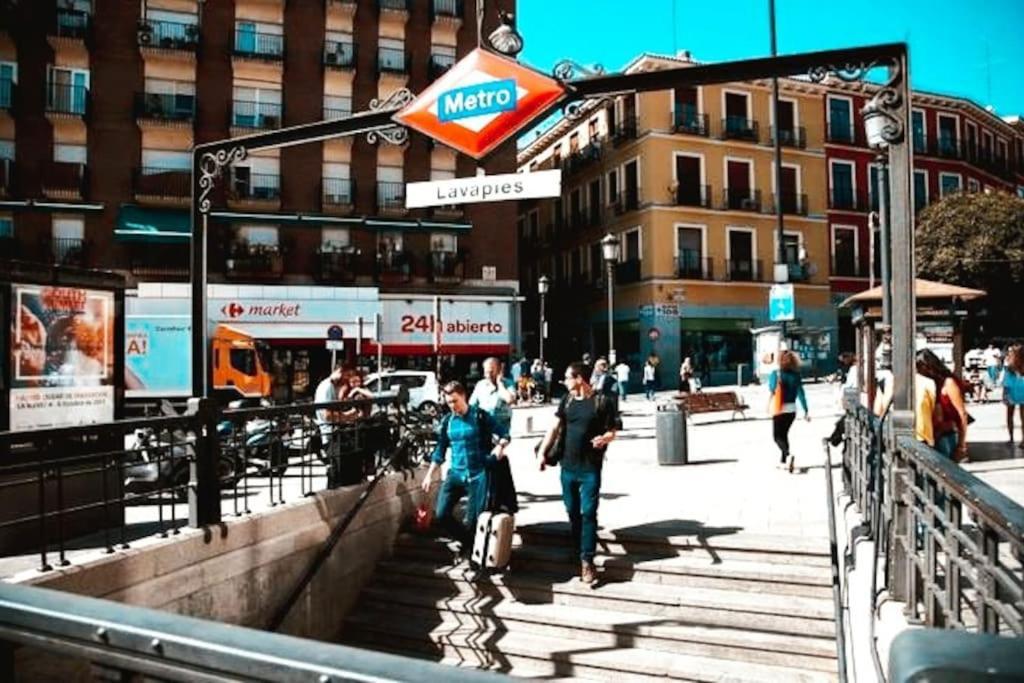 Alojamiento En Centro De Madrid Apartment Bagian luar foto