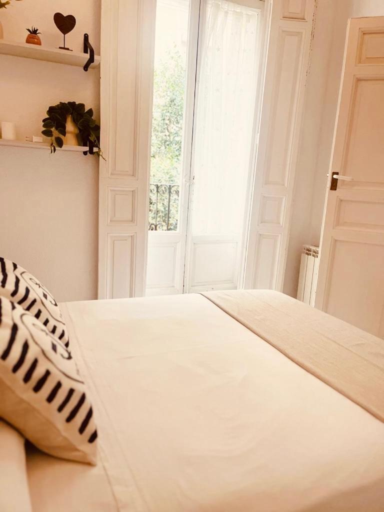 Alojamiento En Centro De Madrid Apartment Bagian luar foto